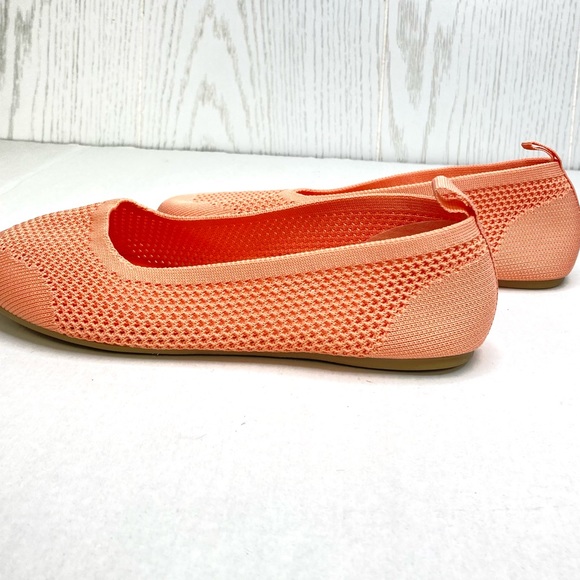 Nordstrom Super Lightweight Peach Open Weave Flats New - Picture 3 of 10